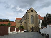 Zlatá Koruna - kostel Nanebevzetí Panny Marie