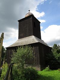 Liberk - zvonice u kostela sv. Petra a Pavla