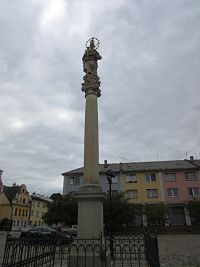 Vidnava - Mírové náměstí - sv. Jana Nepomuckého