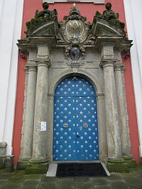 Luže - poutní chrám Panny Marie Pomocné