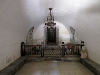 Hradní kaple je volně přístupná z nádvoří