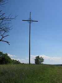 Kříž na vrcholu Žerotín