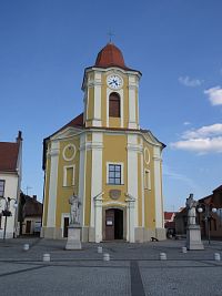 Veselí nad Moravou - kostel sv. Bartoloměje