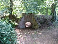 Veselí nad Moravou - zámecká zahrada - památku na úzkokolejku