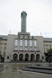 Slezská Ostrava - nová radnice s věží - rozhlednou