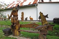 Ostravice - Ráj dřevěných soch
