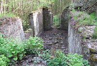 ruiny staré pily