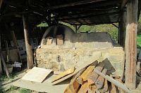 Havlíčkův Brod - replika středověké sklářské pece
