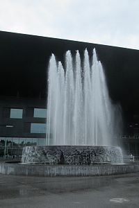 Wagenbach fountain u nádraží