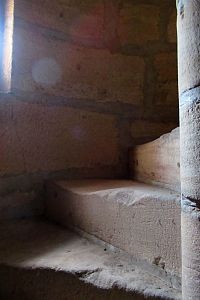 Tvrz Tuchoraz - jdeme do věže