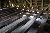 Tvrz Tuchoraz - ve věži na půdě