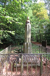 Vojenský hřbitov u kaple