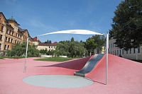 Park před ZŠ V. Hejny