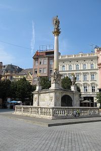 Nám. Svobody - morový sloup