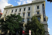 Šilingrovo nám. - Městský dvůr