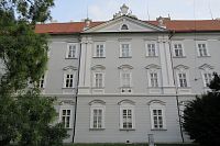 Moravské nám. - budova katastrálního úřadu