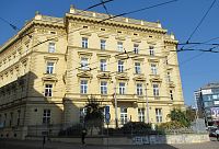 Moravské nám. - rektorát MÚ