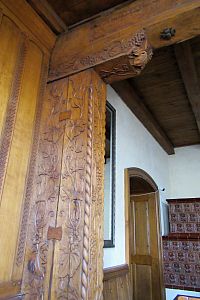 V hradní restauraci