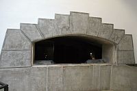 3. vodojem - z rozvodny je vidět do nádrží