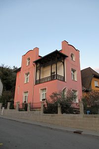 Mlýnské nábřeží