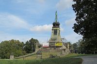 Prace - památník Mohyla míru