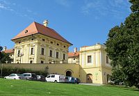 Poslední pohled na zámek