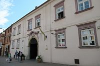 Panský dům, Palackého nám.