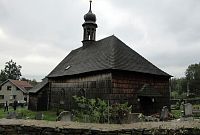 Potštát-Lipná - dřevěný kostel Narození sv. Jana Křtitele