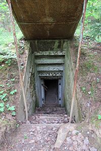 Na trase je bunkr, dokonce otevřený, ale nešla jsem dovnitř