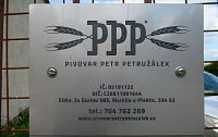 Merklín - Pivovar Petr Petružálek, kostel sv. Mikuláše, zámek; Únějovice - pozorovatelna Volfánek, tvrz, kaple sv. Jana Nepomuckého; vrch Tanaberk - okruh 3 km: poutní kostel sv. Anny - křížová cesta - obec a farma Hájek, vyhlídky