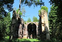 Kočov-Janov - zřícena kostela sv. Jana Křtitele