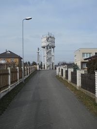 Heřmanova Huť - rozhledna je uprotřed obce