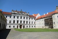 Kladruby - klášter