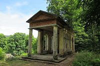 Čajovna ještě z druhé strany