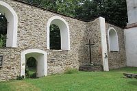 Vysoká - ruiny kostela sv. Jana Křtitele