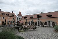 V areálu bývalé usedlosti