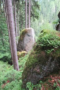 Skalní věž Stříbrňák