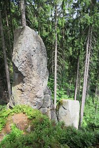 Skalní věž Trpaslík