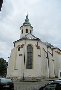 Kostel sv. Michaela a Panny Marie Věrné