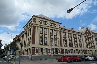 Kladno - původně okresní nemocenská pokladna a  obecní dům sociální péče