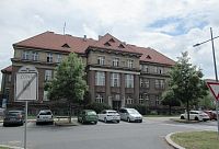 Kladno - dnes okresní soud, dříve revírní bratrská pokladna