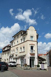 Kladno - na rohu ulic Váňova a Gorkého