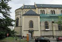 Kladno - kostel Nanebevzetí Panny Marie na náměstí Starosty Pavla