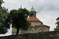 Holubice - románský kostel  Narození Panny Marie