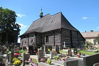 Slavoňov - dřevěný kostel sv. Jana Křtitele