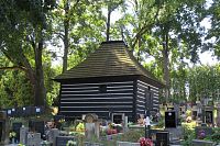 Slavoňov - dřevěná márnice