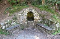 Lesníkova studánka