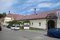 Přes Trutnov do Javorníků - 10. den: Rychnov nad Kněžnou - Podorlický pivovar; Litomyšl - VýhledNa, židovský hřbitov, pivovar Veselka, vyhlídka Smetanova lávka