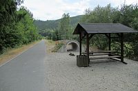 NS Na opuštěném tělese dráhy je pěkně udělaná