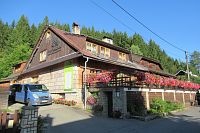 Javorníky - 1. den: Velké Karlovice - Karlovský minipivovar Pod Pralesem, restaurace Vyhlídka a Restaurace & Café Lanterna